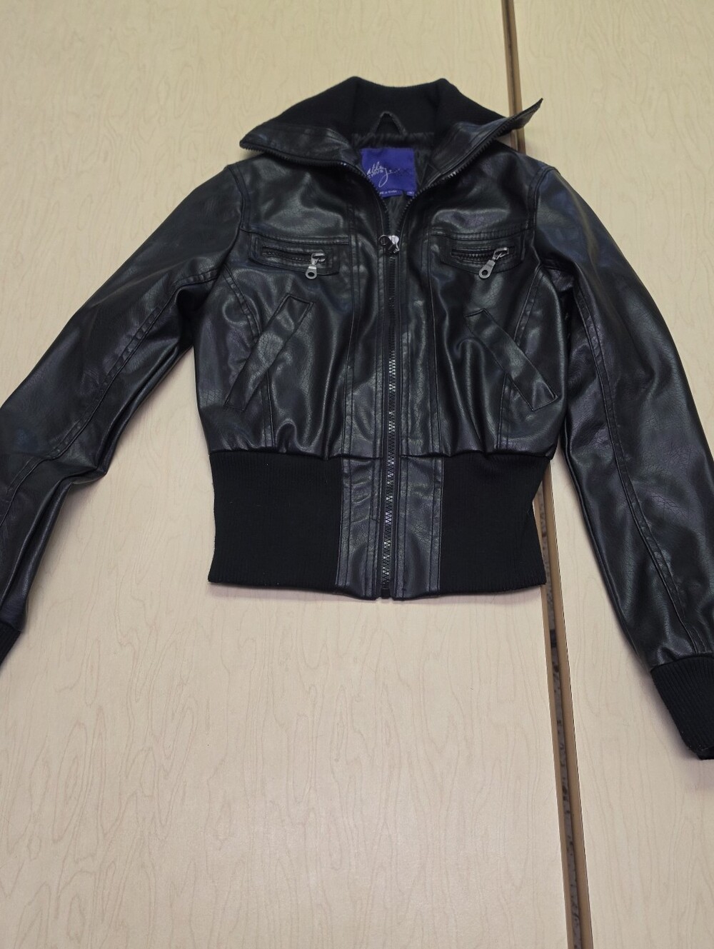 Miley Cyrus Max Azria Faux Leather Jacket Size Small Black Full Zip Vintage Y2K